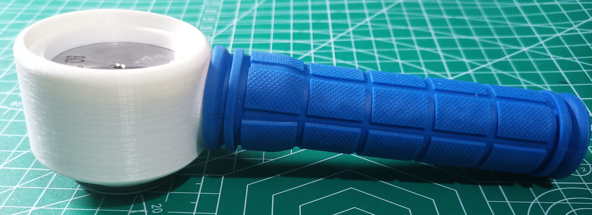 cymatics,  cymatics Mk6 , Cyma 1000 machine,  Cyma1000 , cymatones,  Cymatherapy , sound therapy , vibration therapy , acusound ,bioresonance , cymaqua ,dr peter manners , cymatens, colour therapy, color therapy, chromatherapy, light therapy