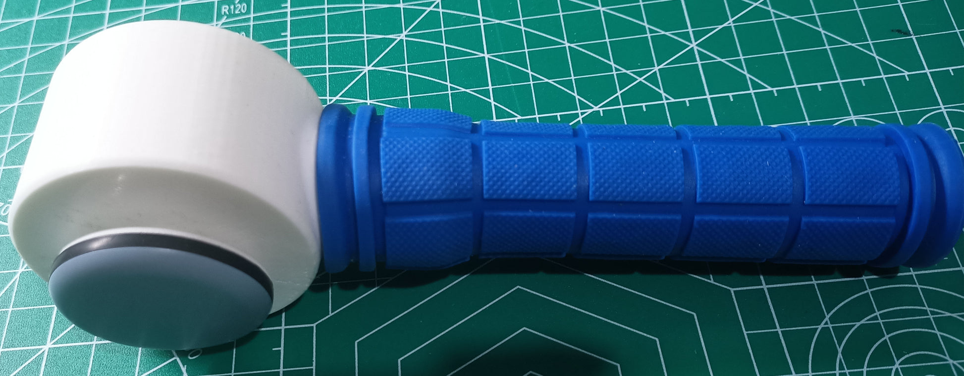 cymatics,  cymatics Mk6 , Cyma 1000 machine,  Cyma1000 , cymatones,  Cymatherapy , sound therapy , vibration therapy , acusound ,bioresonance , cymaqua ,dr peter manners , cymatens, colour therapy, color therapy, chromatherapy, light therapy